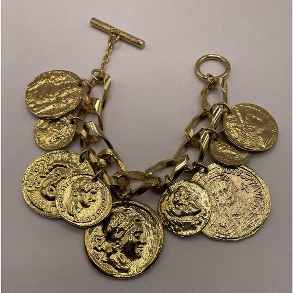 Vintage Jewelry - Vintage Gold Tone Dangling Coin Charm Bracelet Chunky